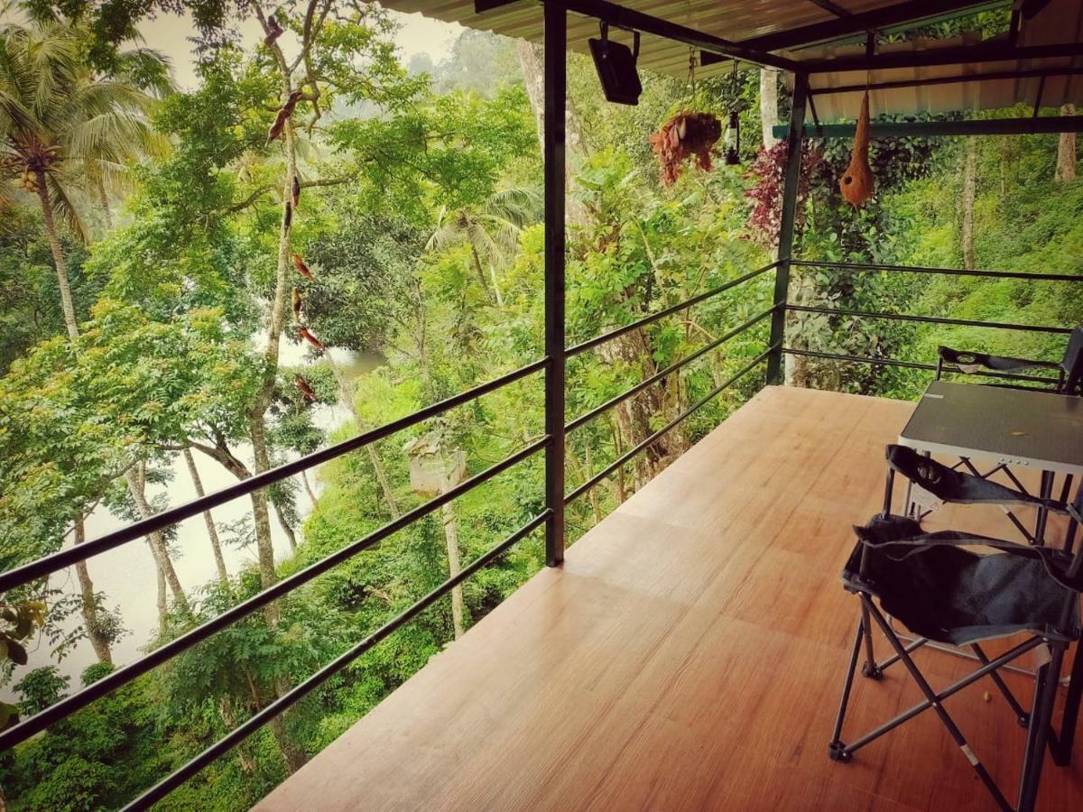 Appartement Noah'S Nest Tree House à Thekkady Extérieur photo